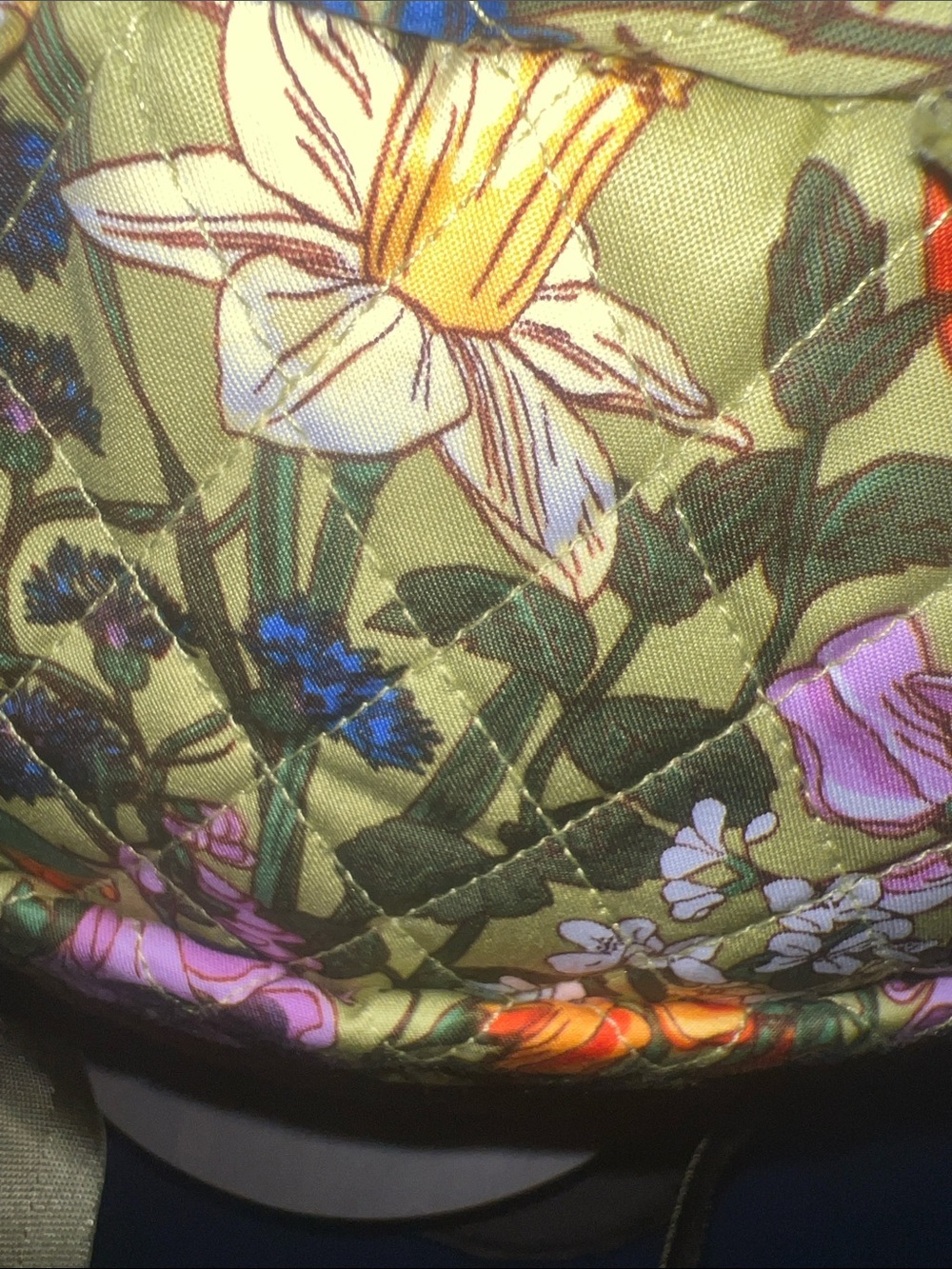 💕Vera Bradley Small Banbury Backpack Meadow Bouquet - Picture 6 of 9
